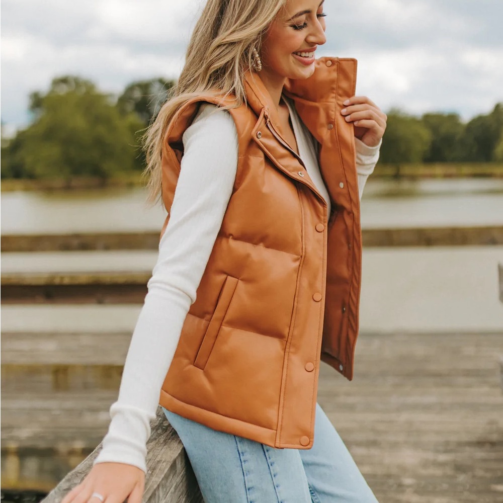 Buddy Love Vest